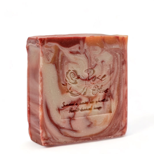 savon naturel artisanal canneberge pêche vanille beurre de karité rose d'olive